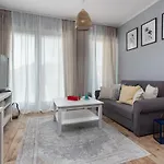 Little Laguna Sauna & Parking By Renters Apartmanhotel 4*