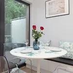 Apartmanhotel Little Laguna Sauna & Parking By Renters