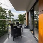 Little Laguna Sauna & Parking By Renters Apartmanhotel Międzywodzie