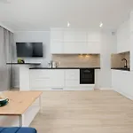 Little Laguna Sauna & Parking By Renters Apartmanhotel Międzywodzie