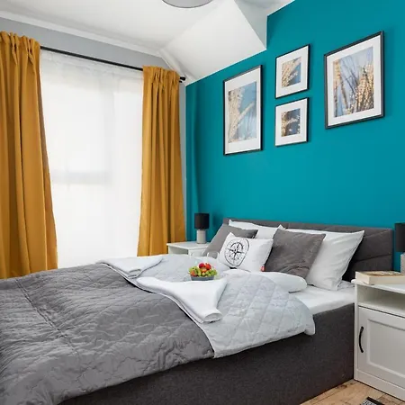 Little Laguna Sauna & Parking By Renters 4*