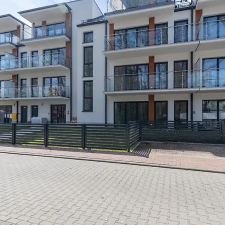 Aparthotel Little Laguna Sauna & Parking By Renters Międzywodzie