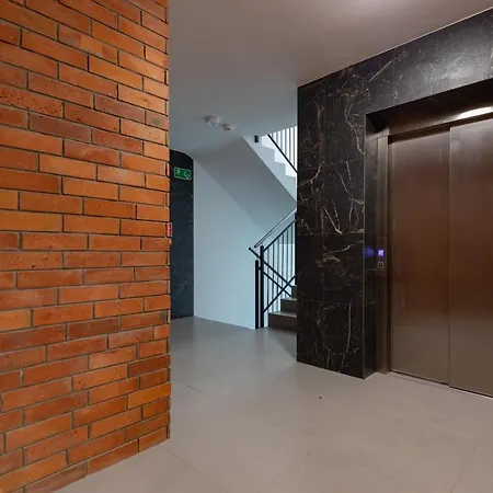 アパートホテル Little Laguna Sauna & Parking By Renters 4*