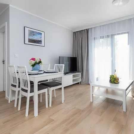 Little Laguna Sauna & Parking By Renters Międzywodzie