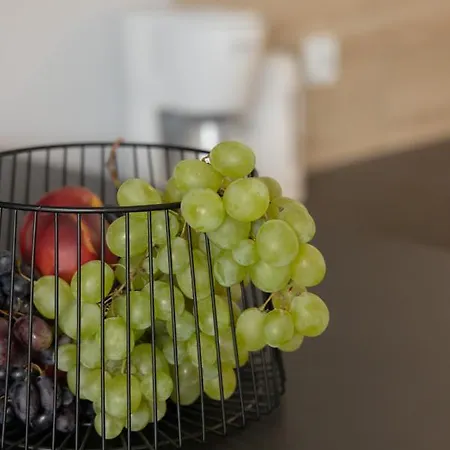 Aparthotel Little Laguna Sauna & Parking By Renters