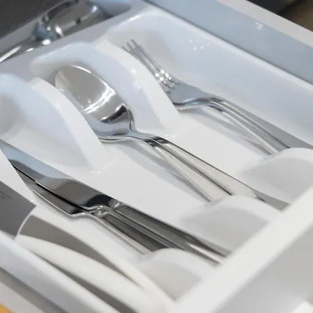 Little Laguna Sauna & Parking By Renters Aparthotel